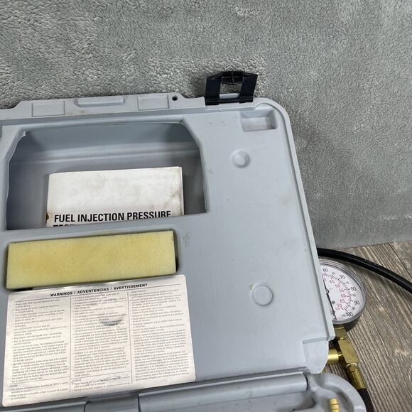 Lang Tools (Star Products) DELUXE GLOBAL FUEL INJECTION PRESSURE TEST SET (READ) - Picture 13 of 16